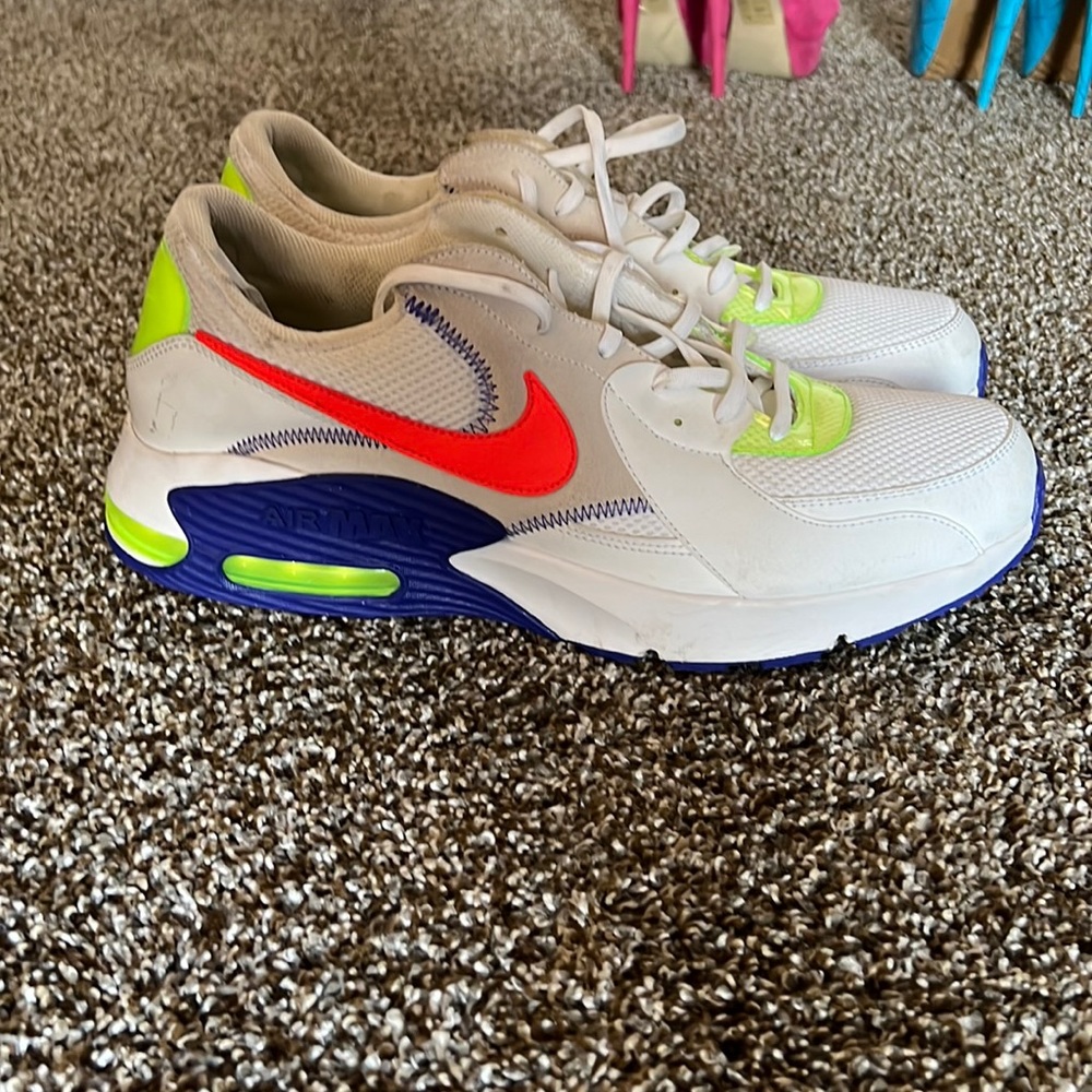 Men’s Nike Air Max size 14 no box only worn once